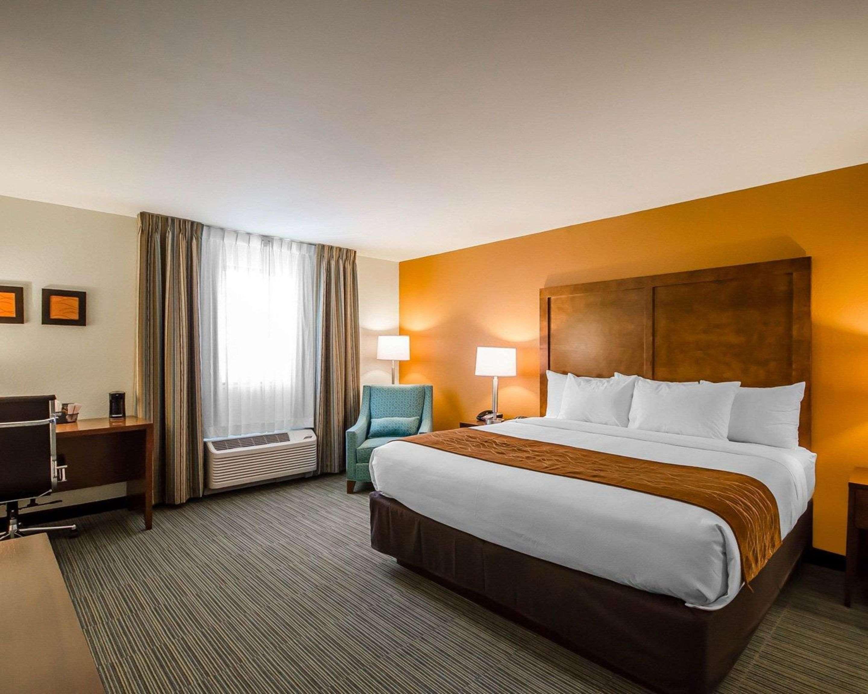Comfort Inn Ferdinand Exterior photo