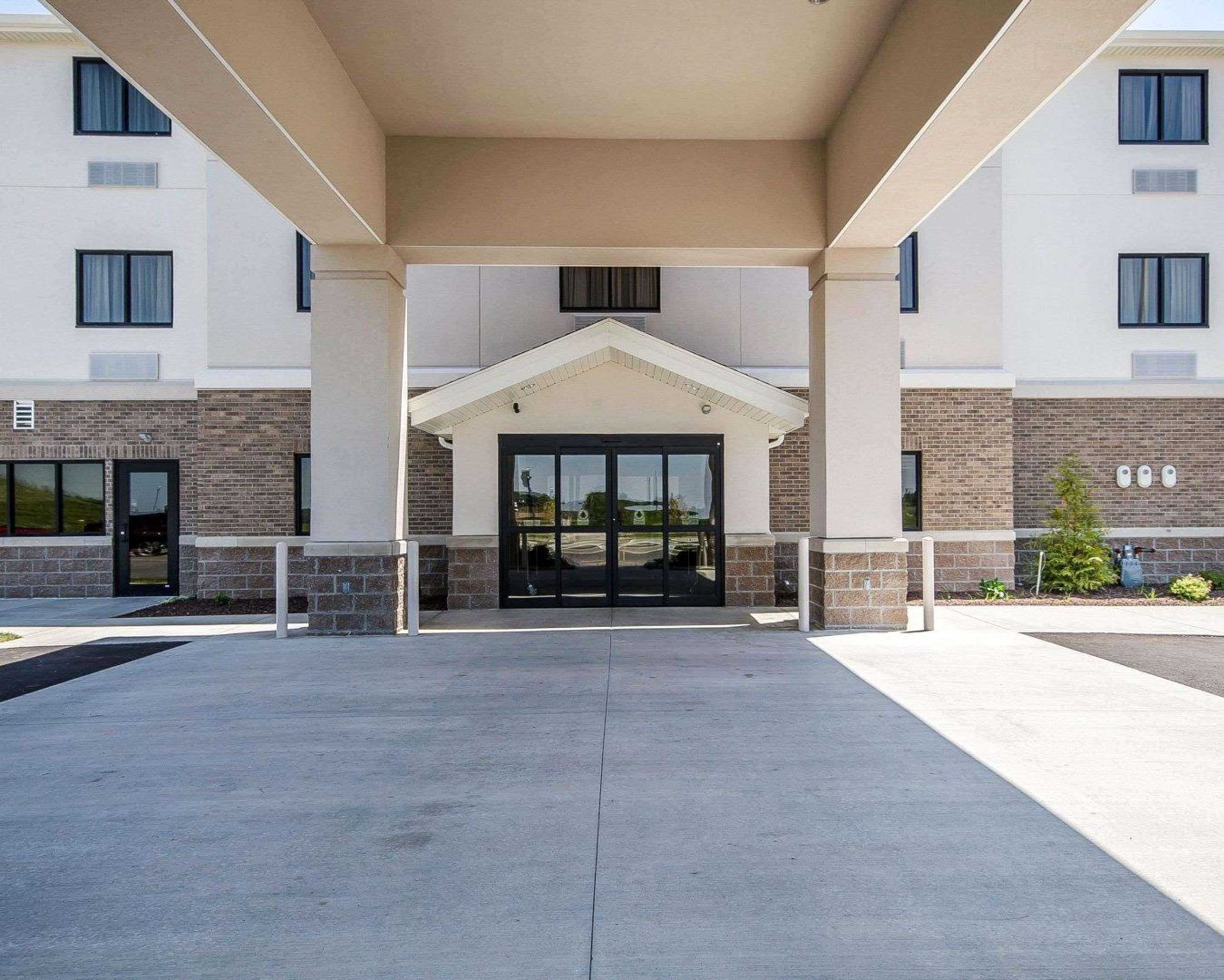 Comfort Inn Ferdinand Exterior photo