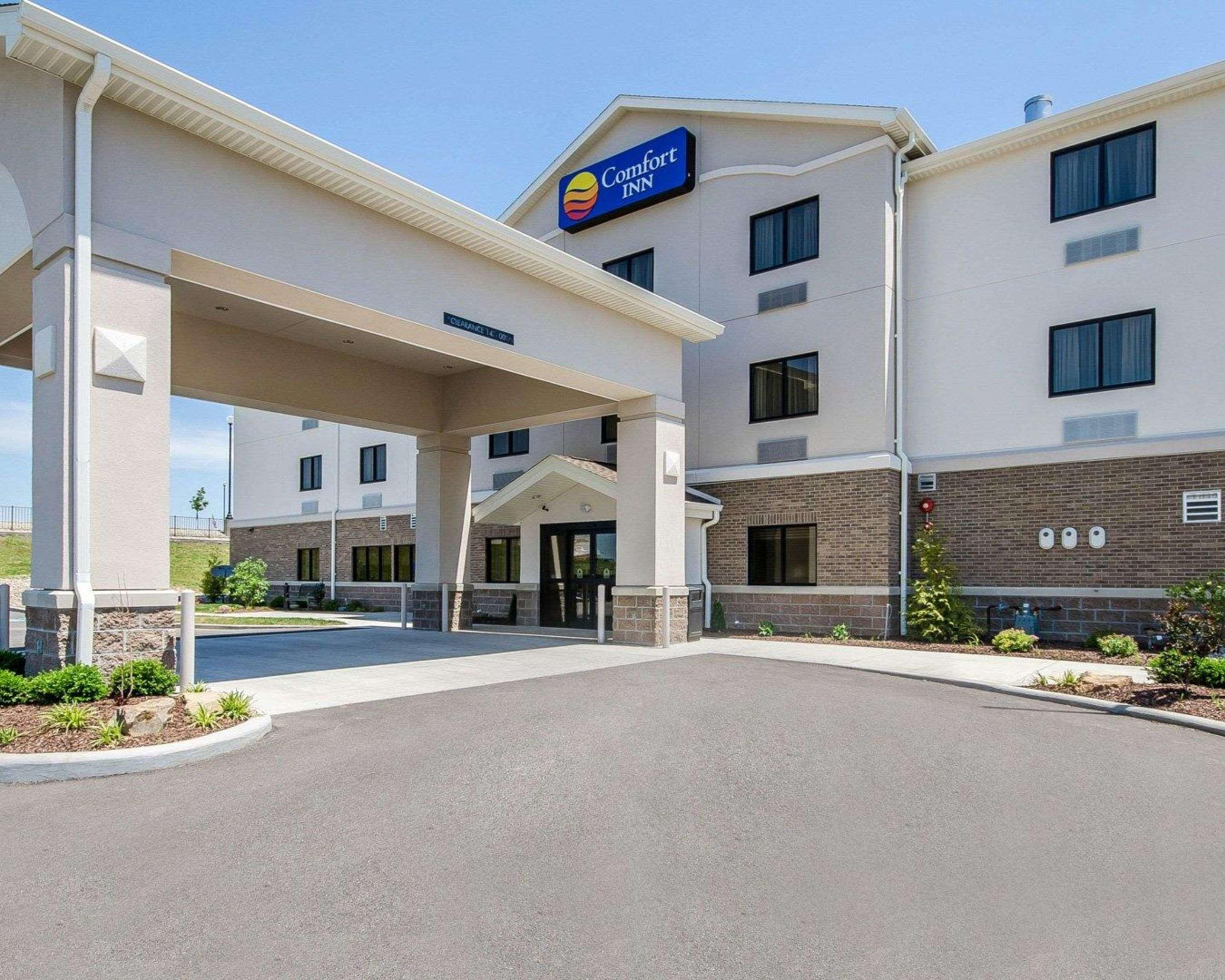 Comfort Inn Ferdinand Exterior photo