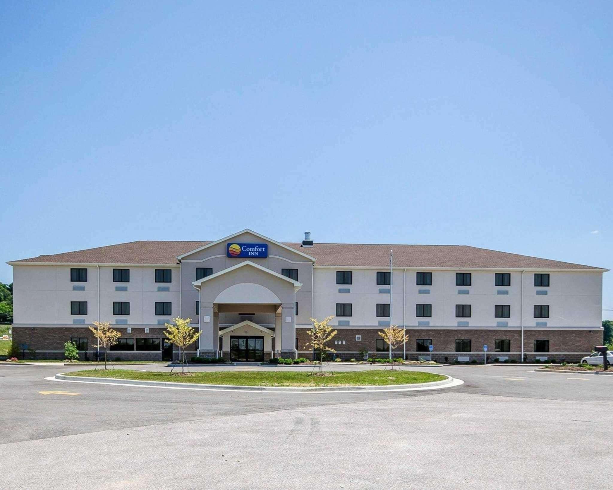 Comfort Inn Ferdinand Exterior photo
