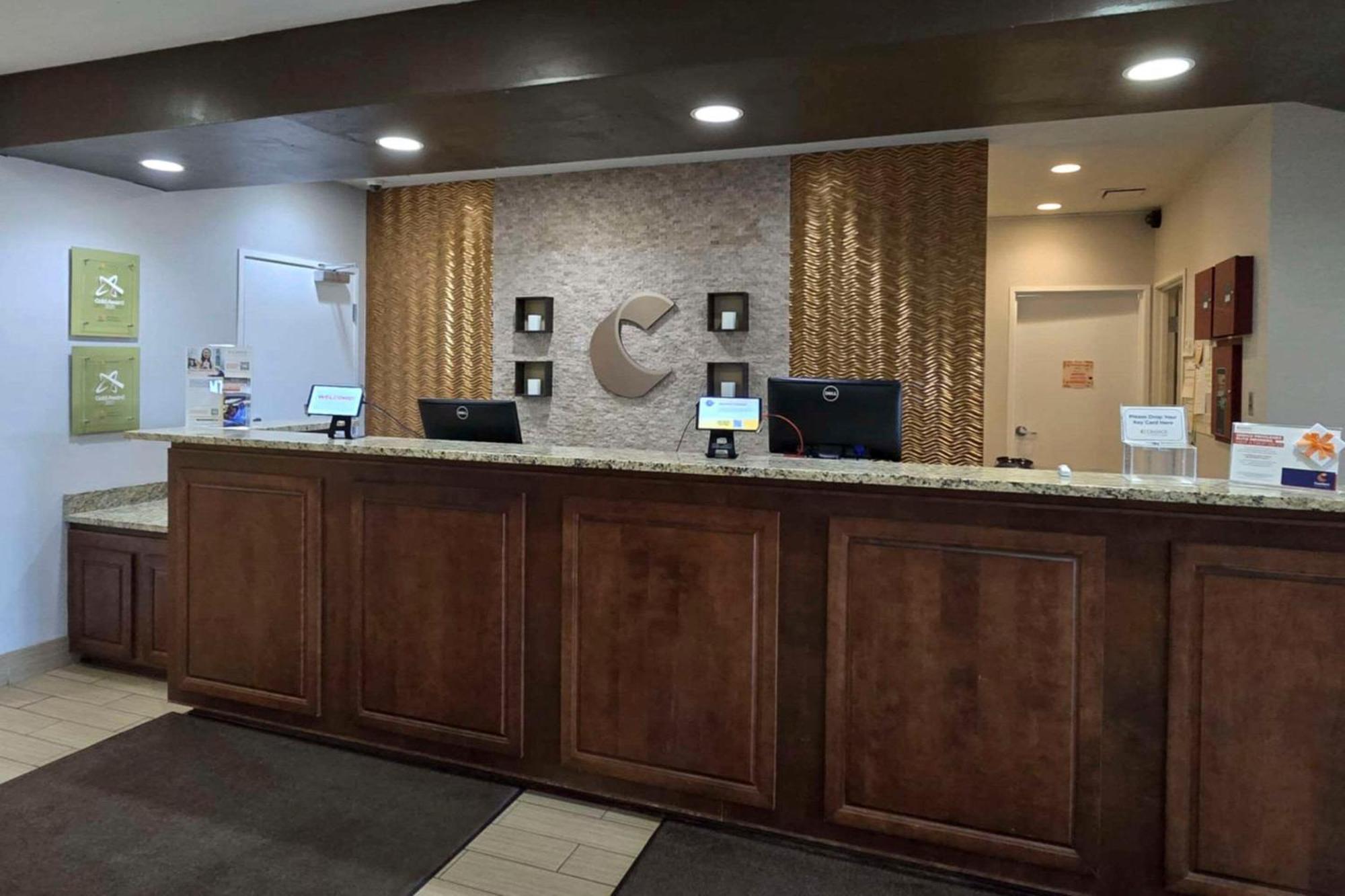 Comfort Inn Ferdinand Exterior photo
